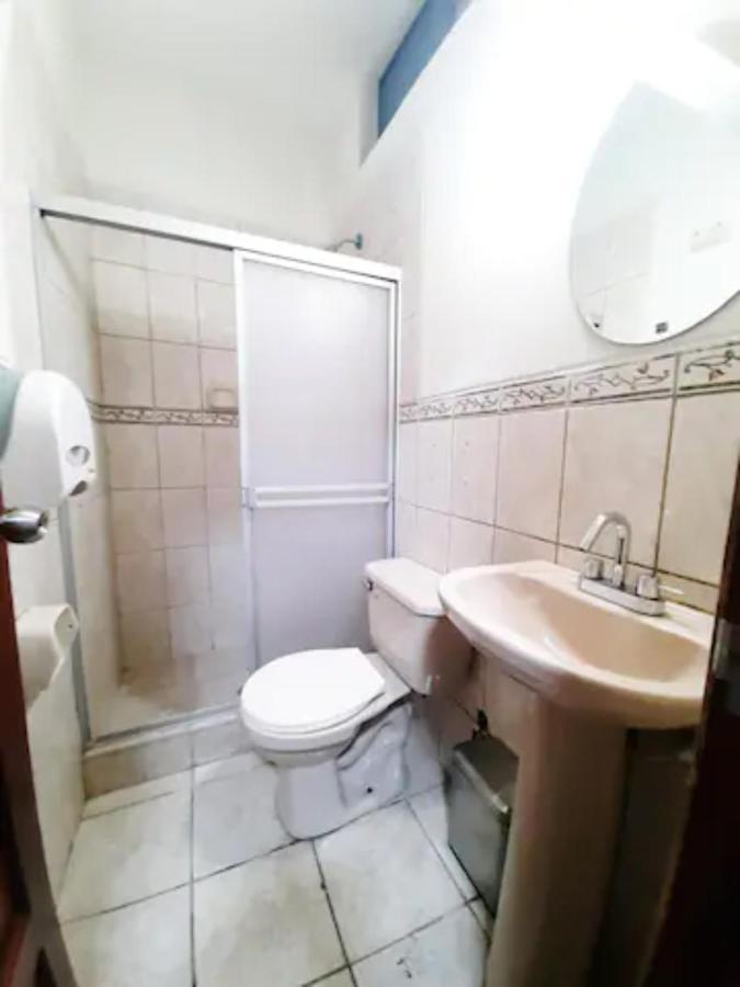 Guest House Тумбес Экстерьер фото