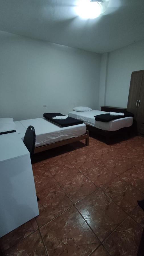 Guest House Тумбес Экстерьер фото