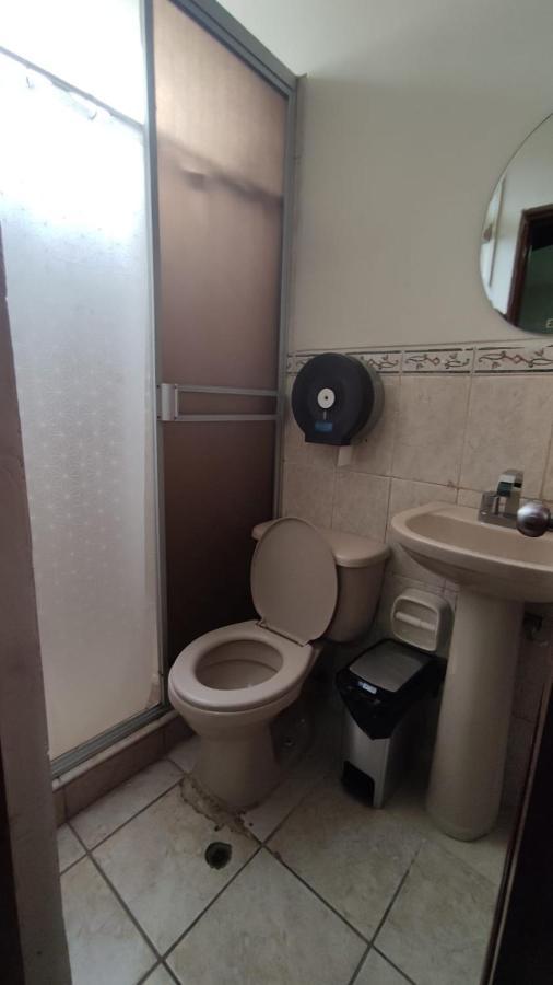 Guest House Тумбес Экстерьер фото